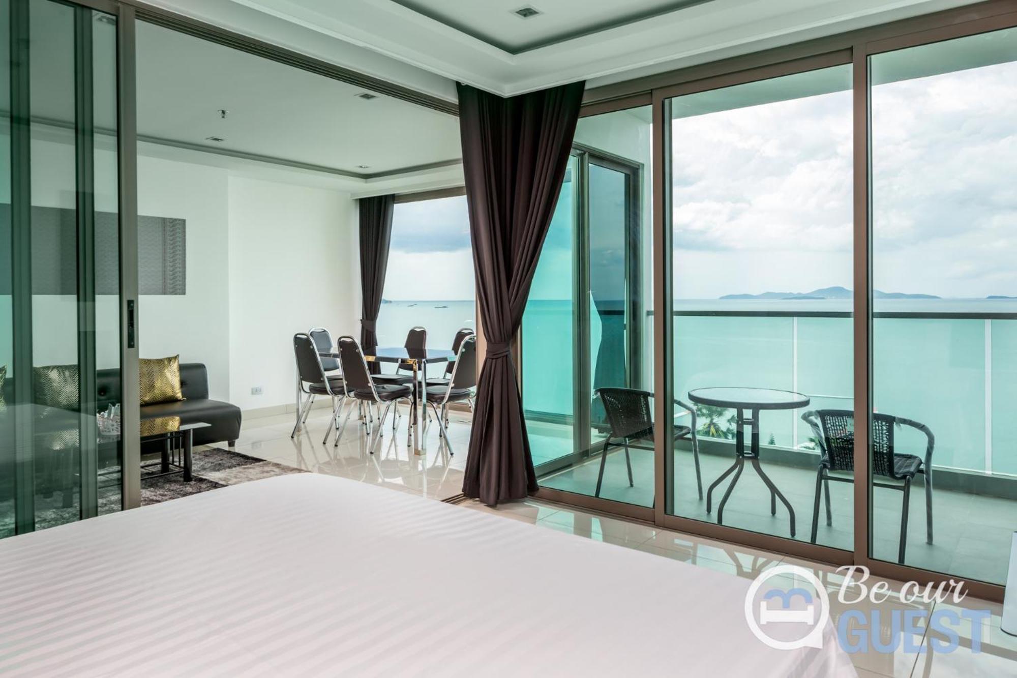 Stunning Sea View Condo On The Beach - Monthly Stay Pattaja Kültér fotó
